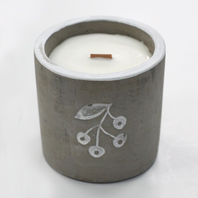 Med Concrete Soy Candle - Berrys - Juniper & Sweet Gin