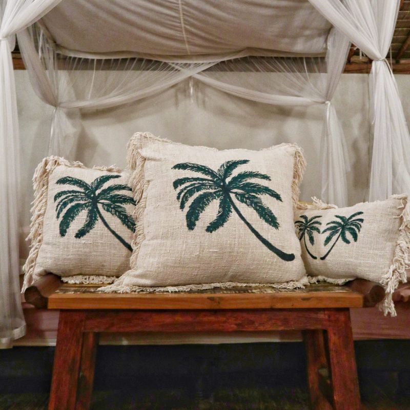 1x Linen Cushion 30x50cm Palm Tree with Fringe