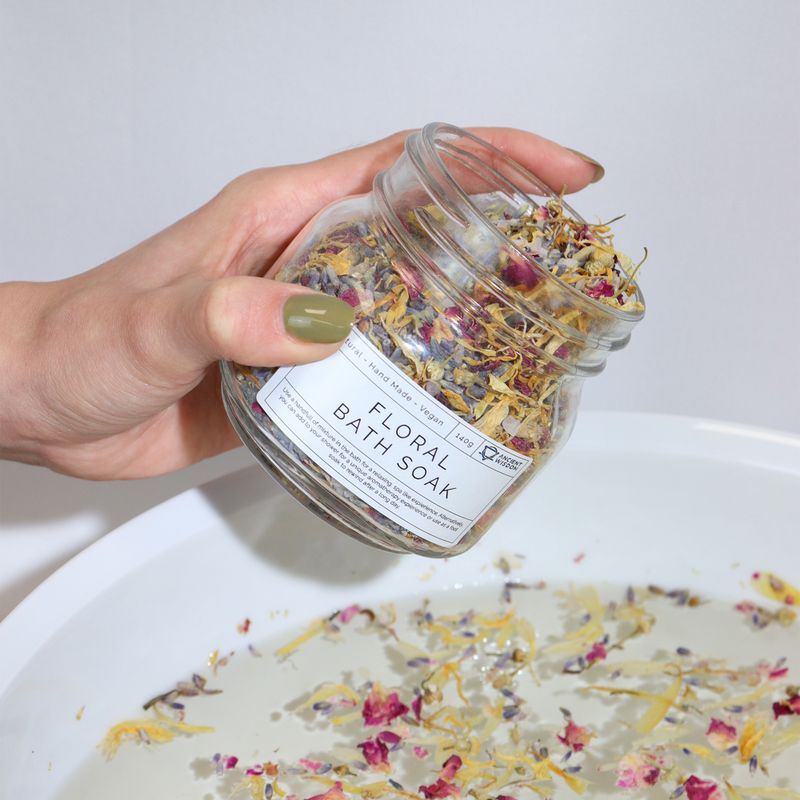 Floral Bath Soak - Natural - 140g