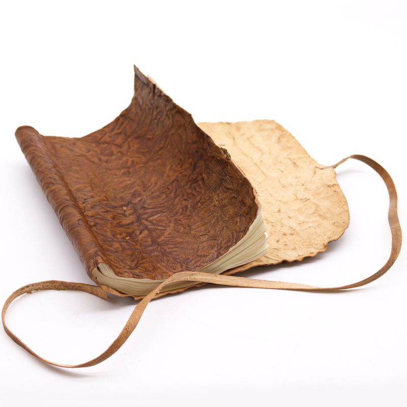 Rolled Leather Travel Notebook - 96 pages - Natural 21x15cm