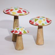 Large Enamelled Mushroom - 20cm - Pastel Hearts