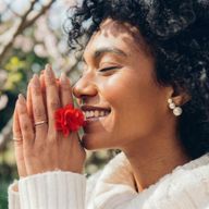 Fragrance Chiffon Diffuser Ring – Rose Red