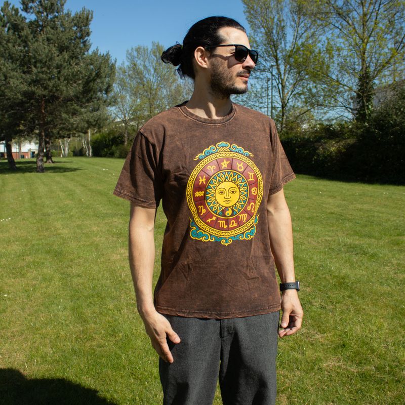 Nomad Sari Stonewashed Cotton T-Shirt - Sun & Zodiac - Brown - Small