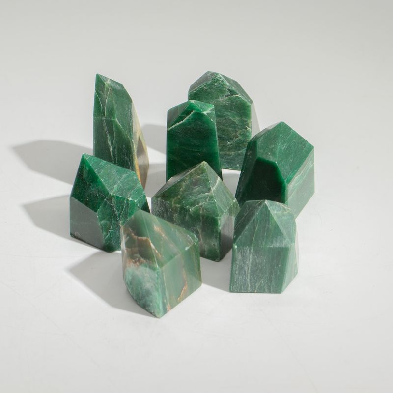 Gemstone Points approx 6cm (0.5KG) - Indian Jade (approx 8 pieces)