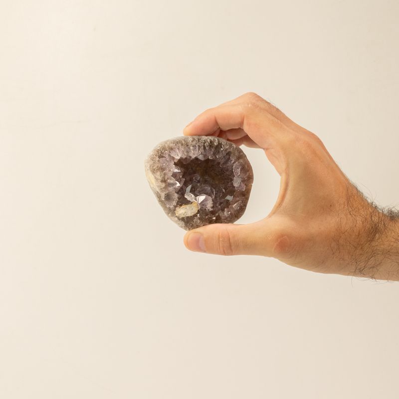 Small Assorted Amethyst Geodes - 3-5 cm (aprox 1KG) 4-6 pieces
