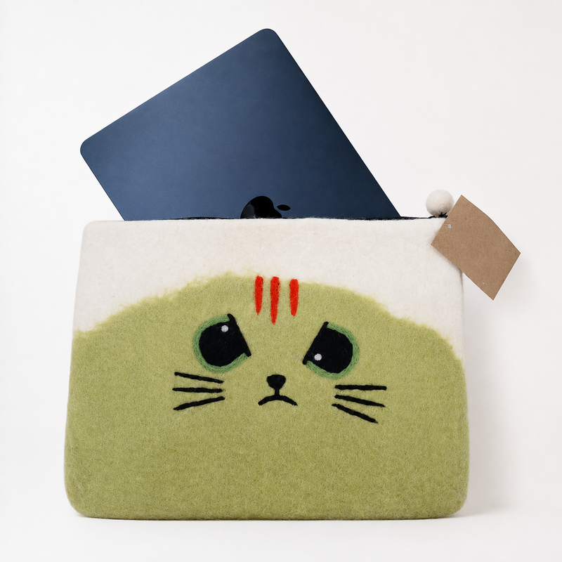Felt Laptop Pouch (upto 14") - Grumpy Cat