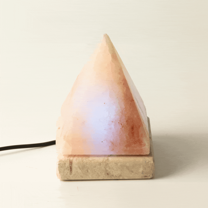 Quality USB Pyramid Salt Lamp - 9 cm (multi)