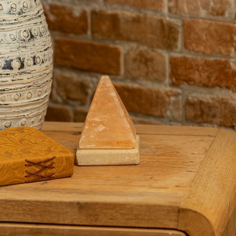 Quality USB Pyramid Salt Lamp - 9 cm (single)