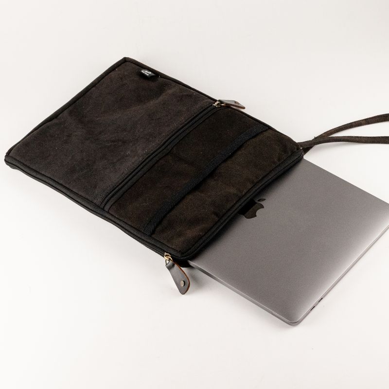 Stonewash Travel Laptop Pouch - Charcoal