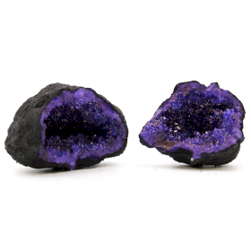 Coloured Calsite Geodes - Black Rock - Turqoise