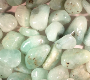 Pack of 18 XL Tumble Stones - Aventurine Xtra Light