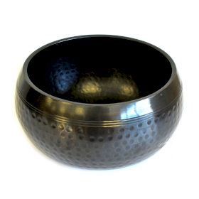 Lrg Black Beaten Bowl - 18cm